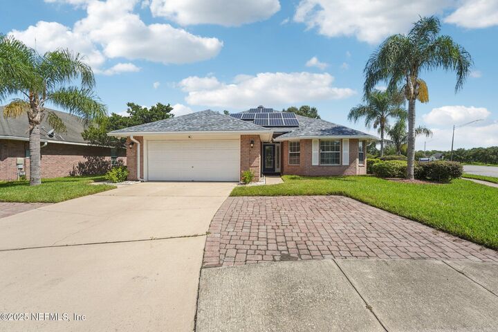 Property Photo: 6451 Pemberley Lane FL 32244