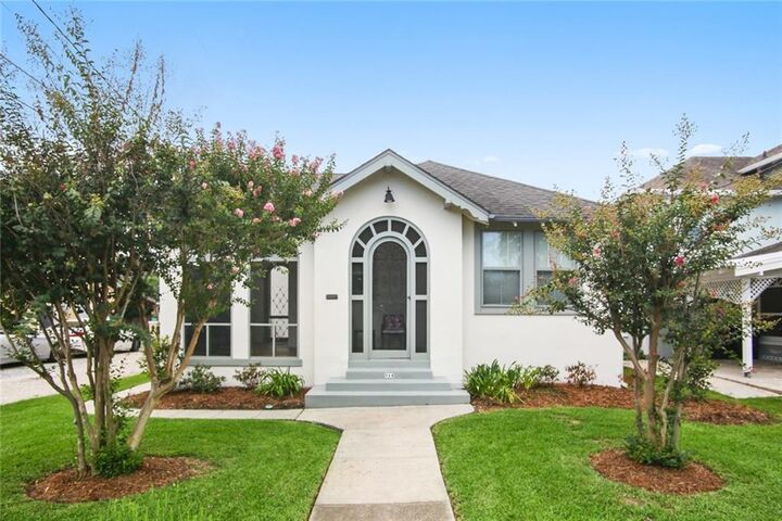 514 Harrison Avenue  New Orleans LA 70124 photo