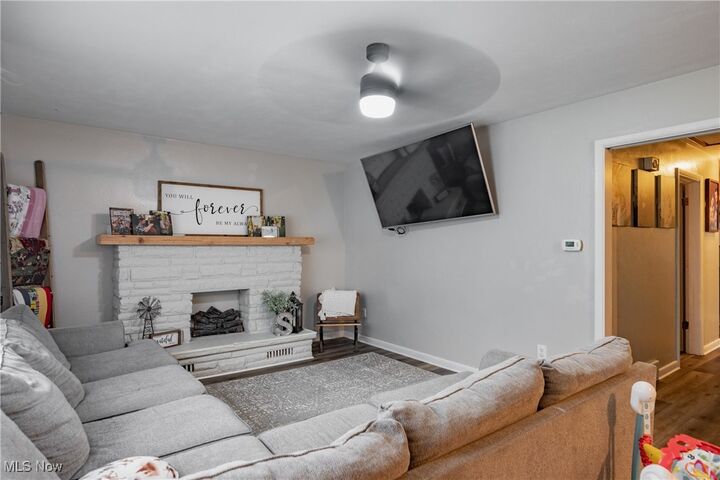 Property Photo: 1200 Lakeview Drive WV 26104