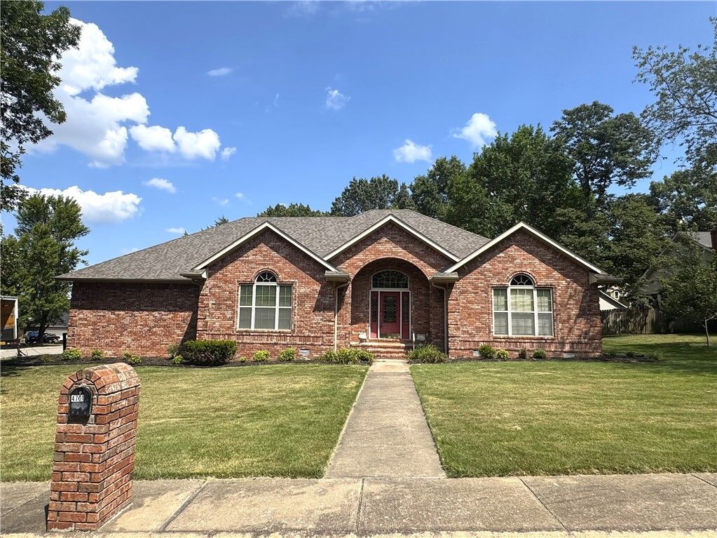Property Photo: 4701 Dean Place AR 72764