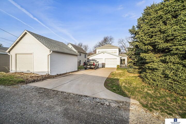 Property Photo:  724 N 10th Street  NE 68310 