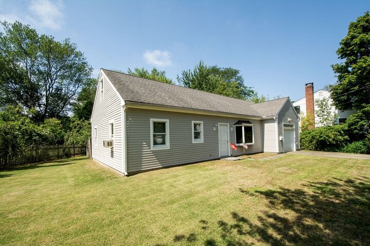 15 Cushing Rd  Cohasset MA 02025 photo
