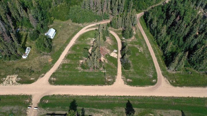 Property Photo:  70531 Rge Rd 244 1  AB T0H 0P0 