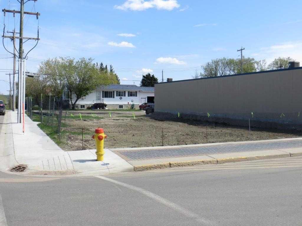Property Photo: 10217 101 Street AB T0A 2C0