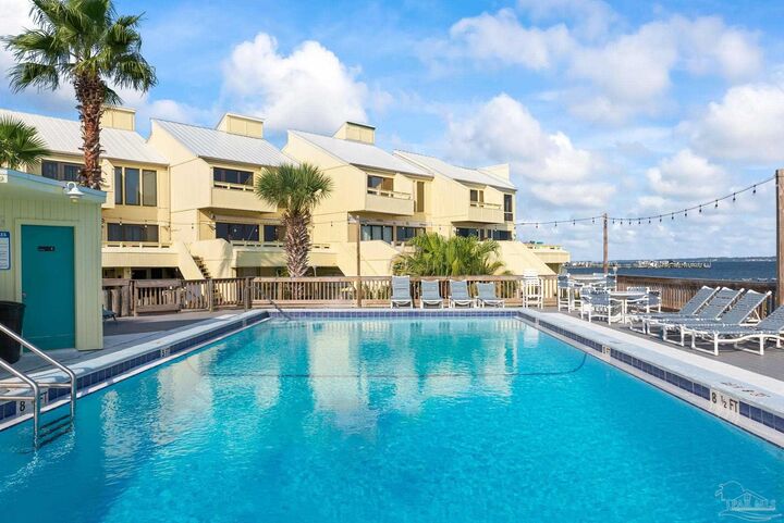 Property Photo:  8520 Gulf Blvd 39  FL 32566 