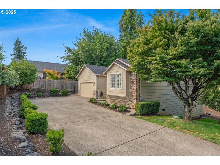 Property Photo: 3015 NW Vanguard Pl WA 98607