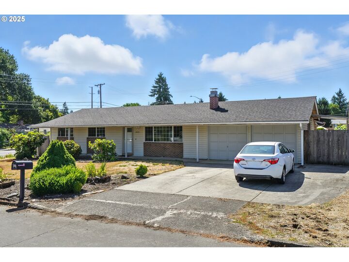 Property Photo:  8503 NE 25th St  WA 98662 