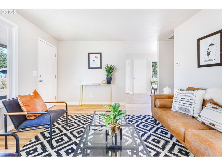 Property Photo:  8230 SE 78th Ave  OR 97206 