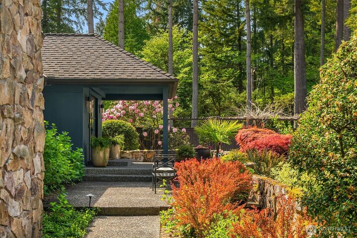 Property Photo:  13403 NE 33rd Lane  WA 98005 
