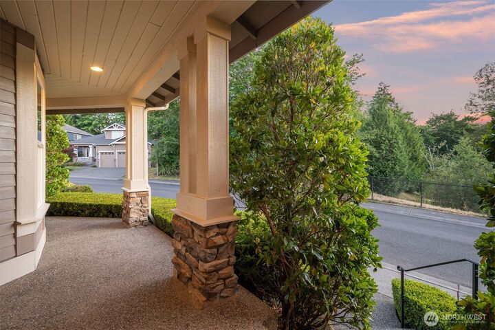 Property Photo:  108  239th Way SE  WA 98074 
