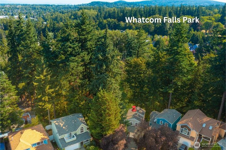Property Photo:  2027  Ponderosa Court  WA 98229 