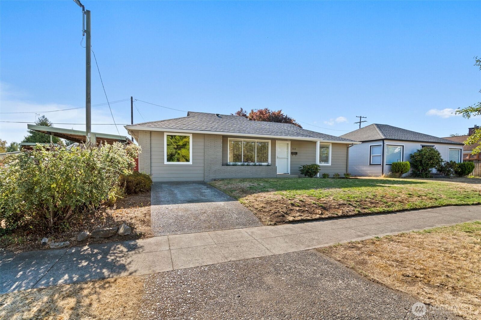 Property Photo:  512 N Iron Street  WA 98531 