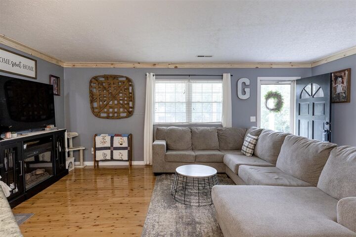 Property Photo:  606 Certain Lane  KY 42141 