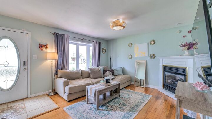 Property Photo:  513 N Cambridge  NJ 08406 