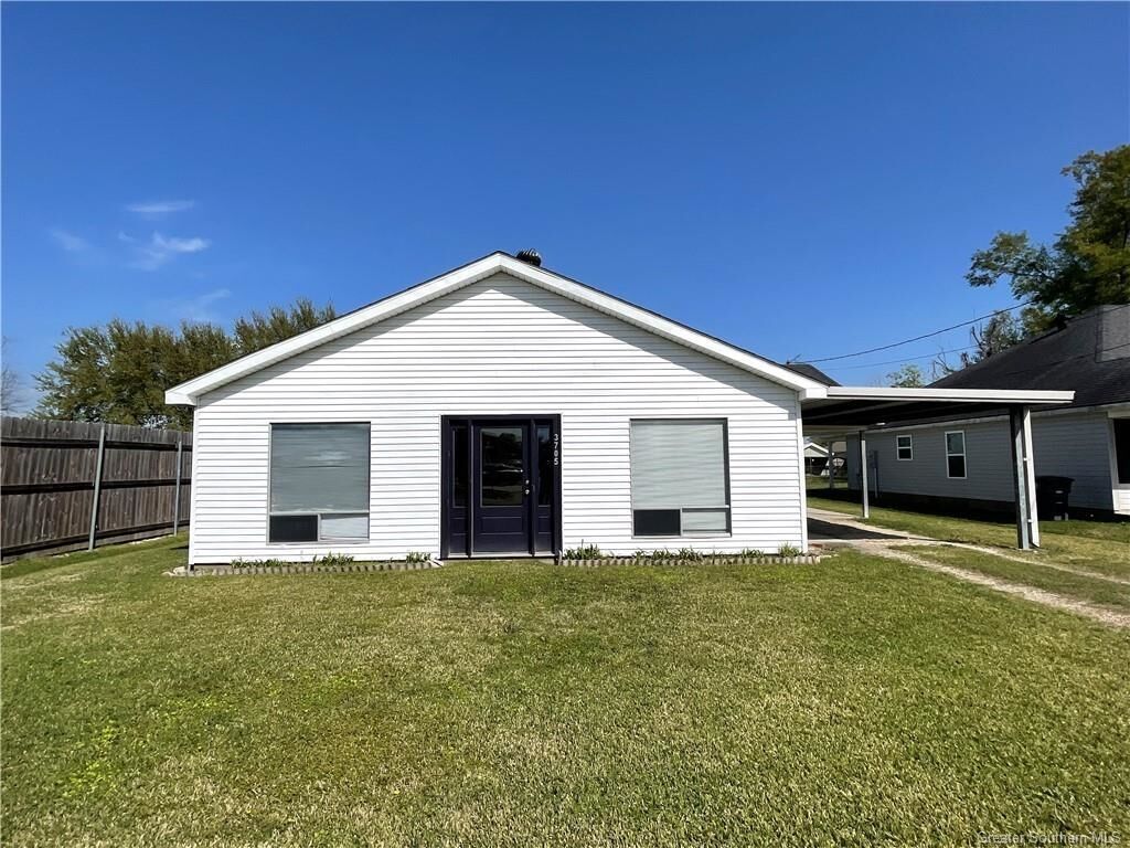 Property Photo:  3705 Auburn Street  LA 70607 