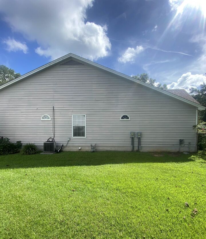 Property Photo: 3565 Tubbercurry Court FL 32309