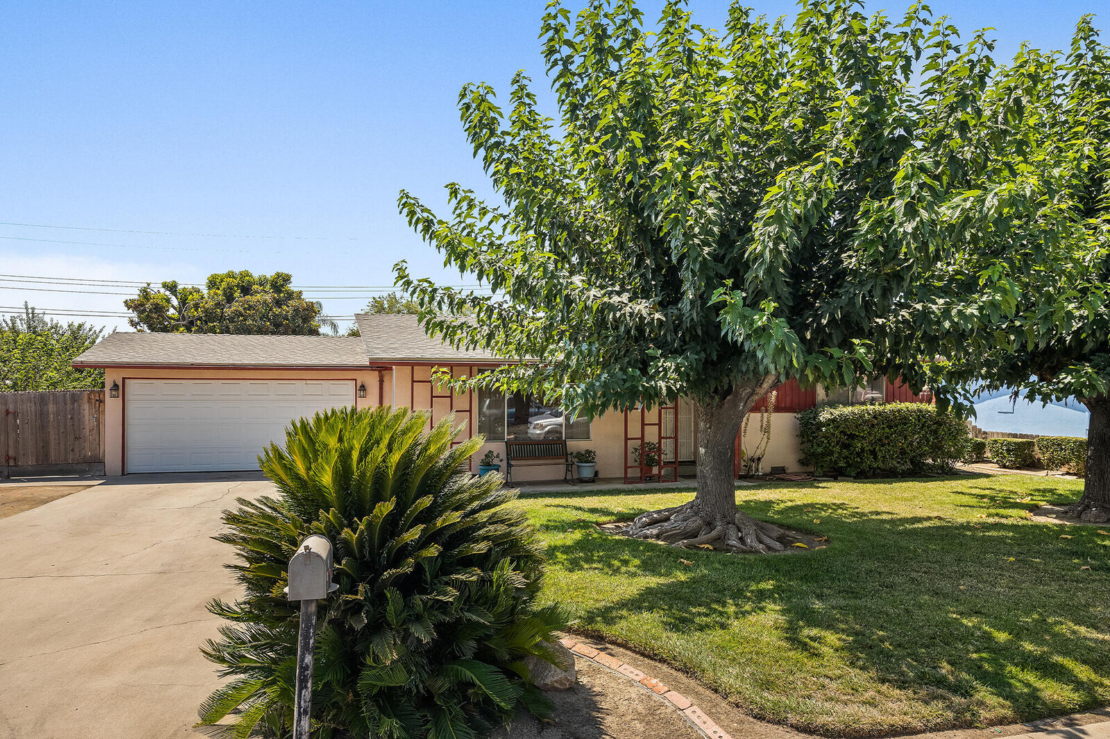 Property Photo:  1025 W Dove Drive  CA 93291