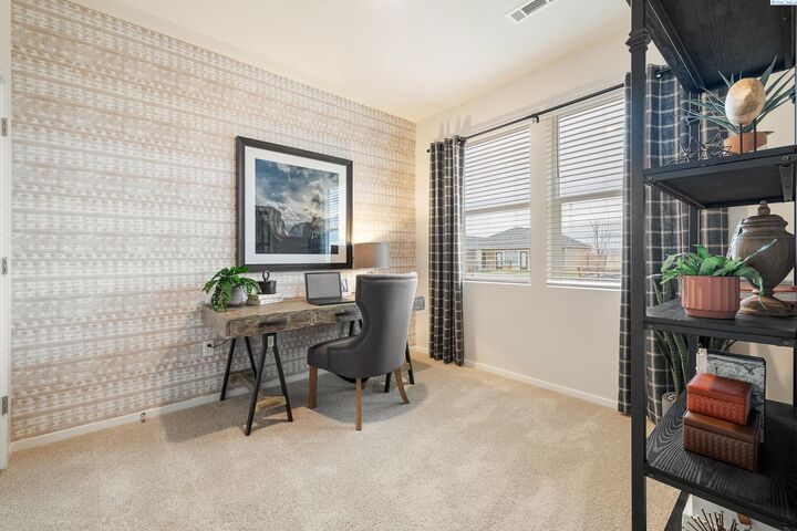 Property Photo:  11213 Dunsmuir Dr  WA 99301 