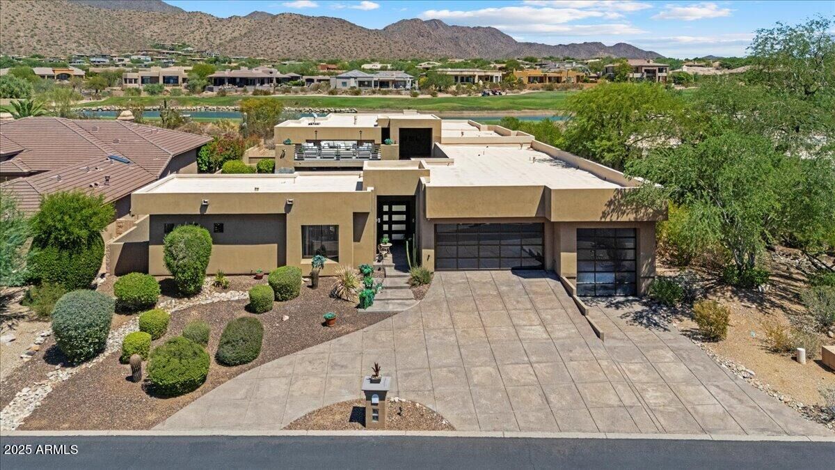 Property Photo:  11895 N 114th Way  AZ 85259 