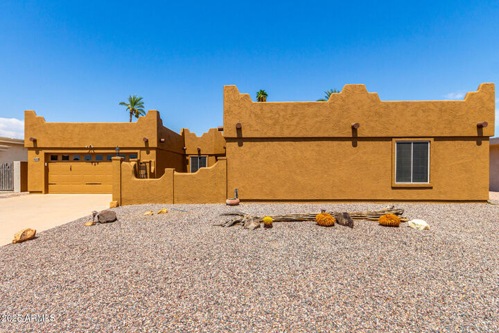 Property Photo: 11114 W Palmeras Drive W AZ 85373