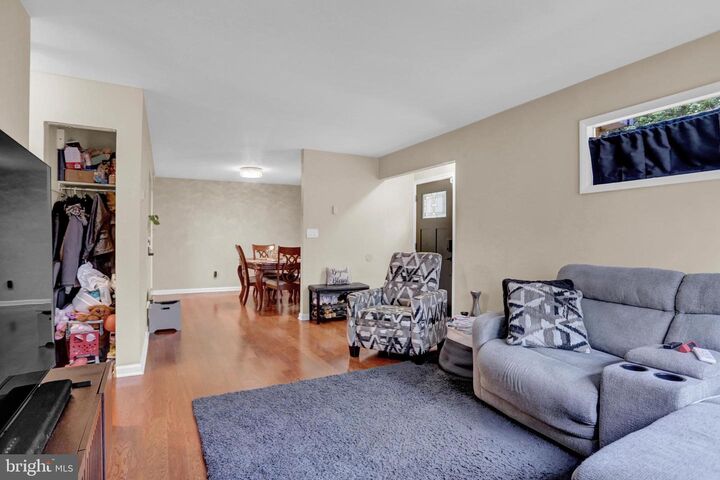 Property Photo:  4264 Cayuga Road  MD 21133