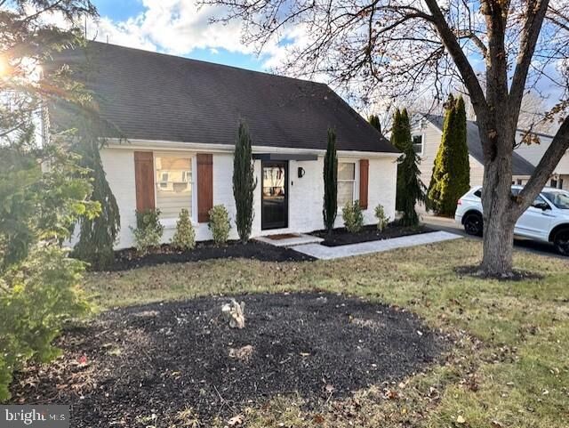 Property Photo:  745 Tamarack Trl Trail  PA 19607 