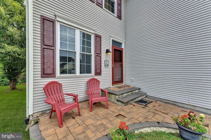 Property Photo:  22 Fountayne Lane  NJ 08648 