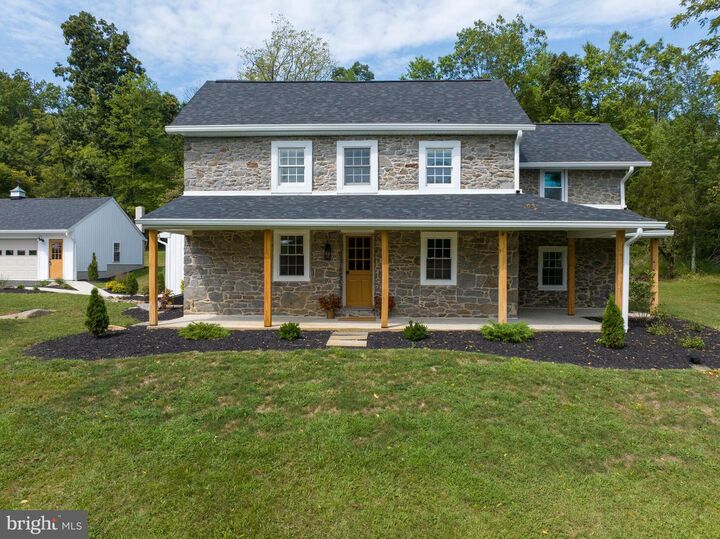 Property Photo:  1715 Gravel Pike  PA 18074 