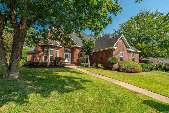 Property Photo:  123 Saratoga Street  AR 71901 