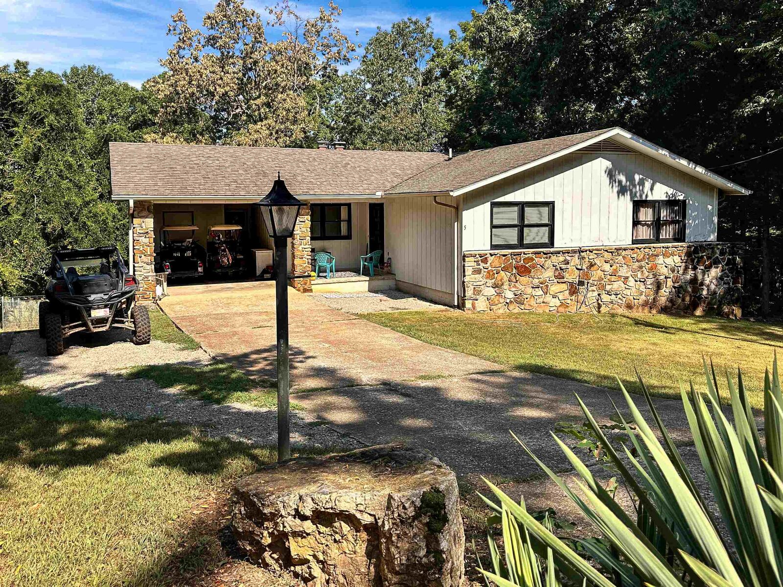 Property Photo: 5 Ustisti Circle AR 72529
