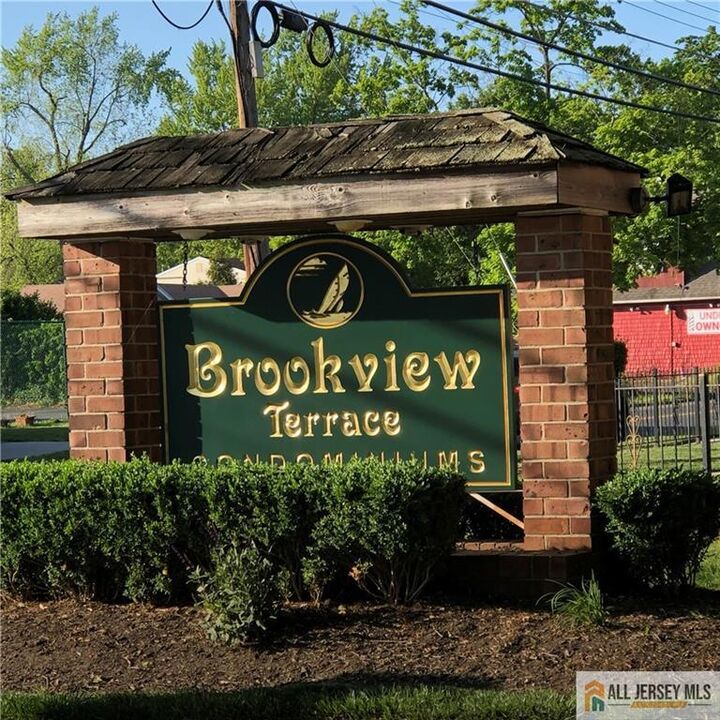 289 Main Street 9R  Spotswood NJ 08884 photo