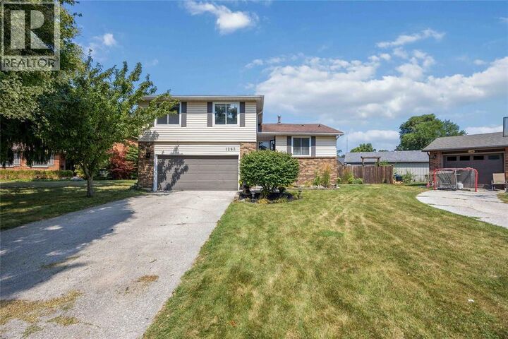 Property Photo: 1283 Andrew Court ON N7V 4H4