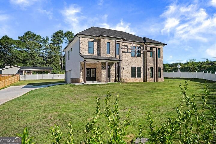 Property Photo: 1515 Grayson Parkway GA 30017
