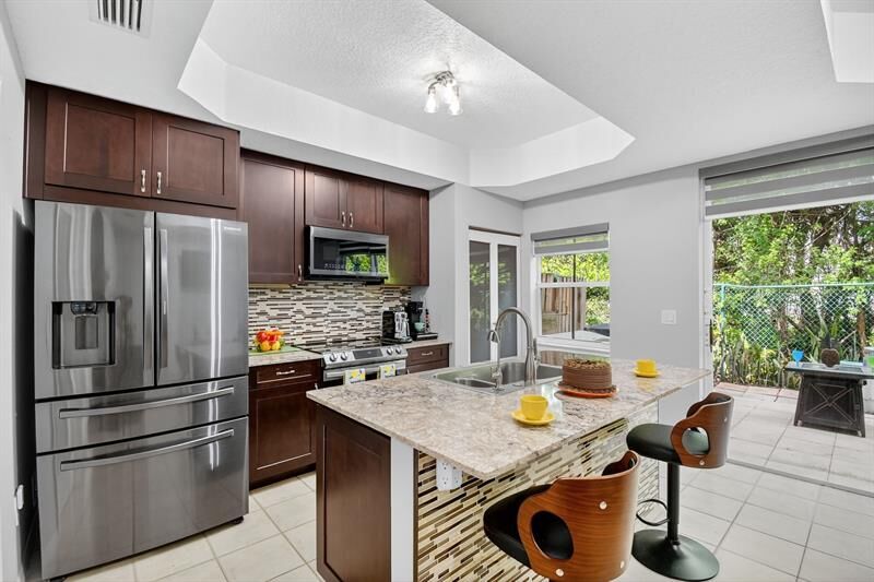Property Photo:  4957 White Mangrove Way 4957  FL 33312 