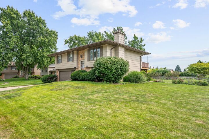 Property Photo: 2111 NW 2nd Street IA 50023