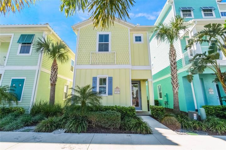 Property Photo:  8008 Sandy Toes Way  FL 34747 
