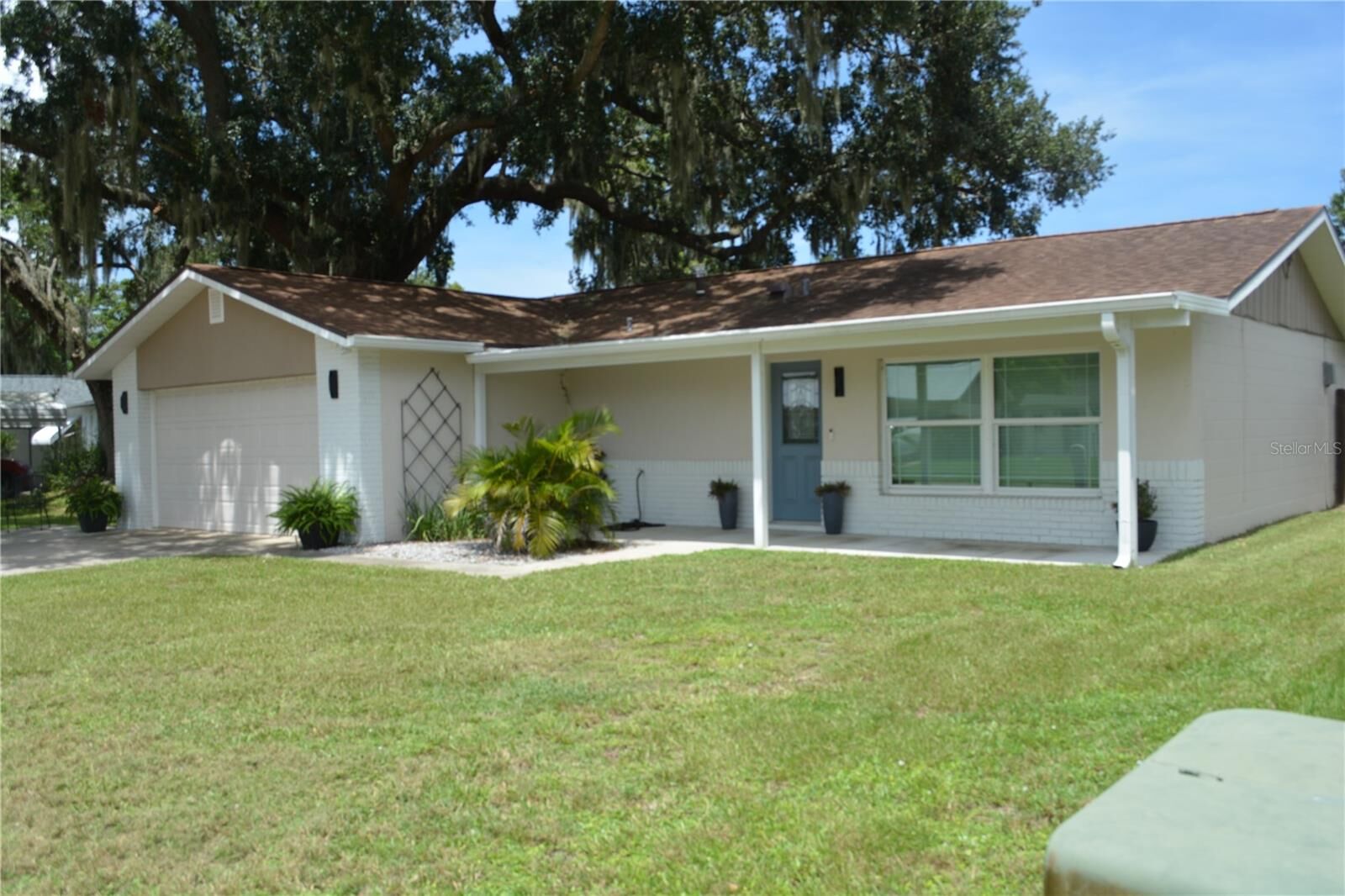 Property Photo: 1569 Liberty Tree Rd Road FL 32796