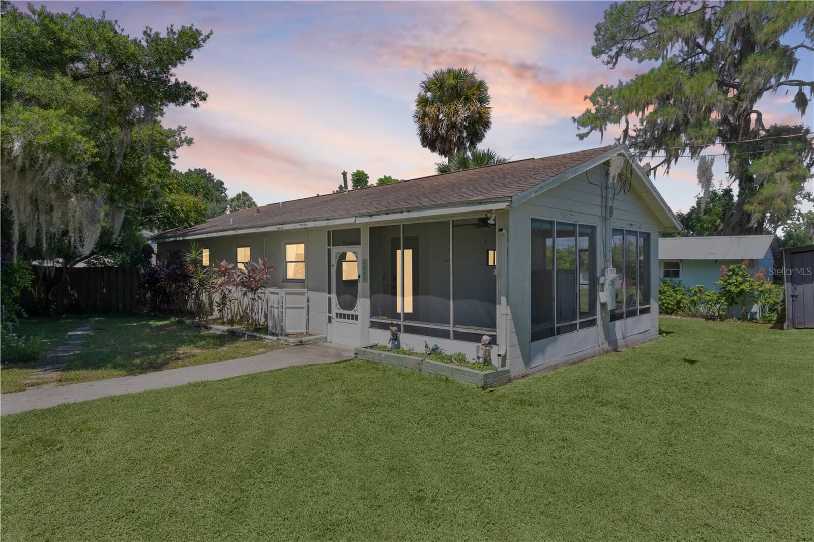 Property Photo:  5627 Indiana Drive  FL 32159 