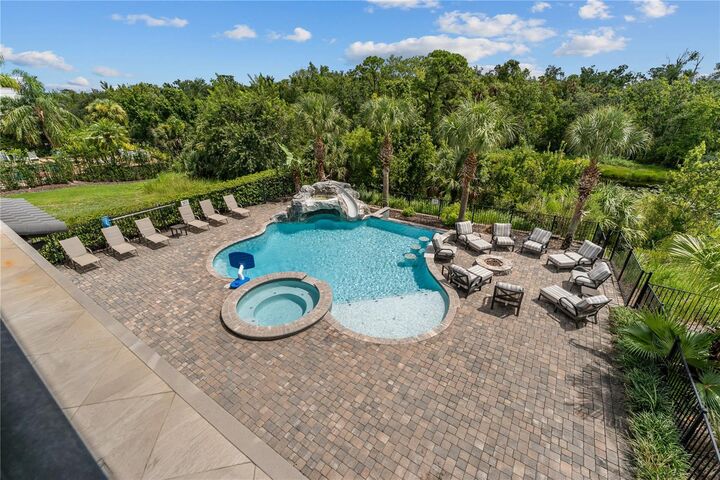 Property Photo:  600 Muirfield Loop  FL 34747 