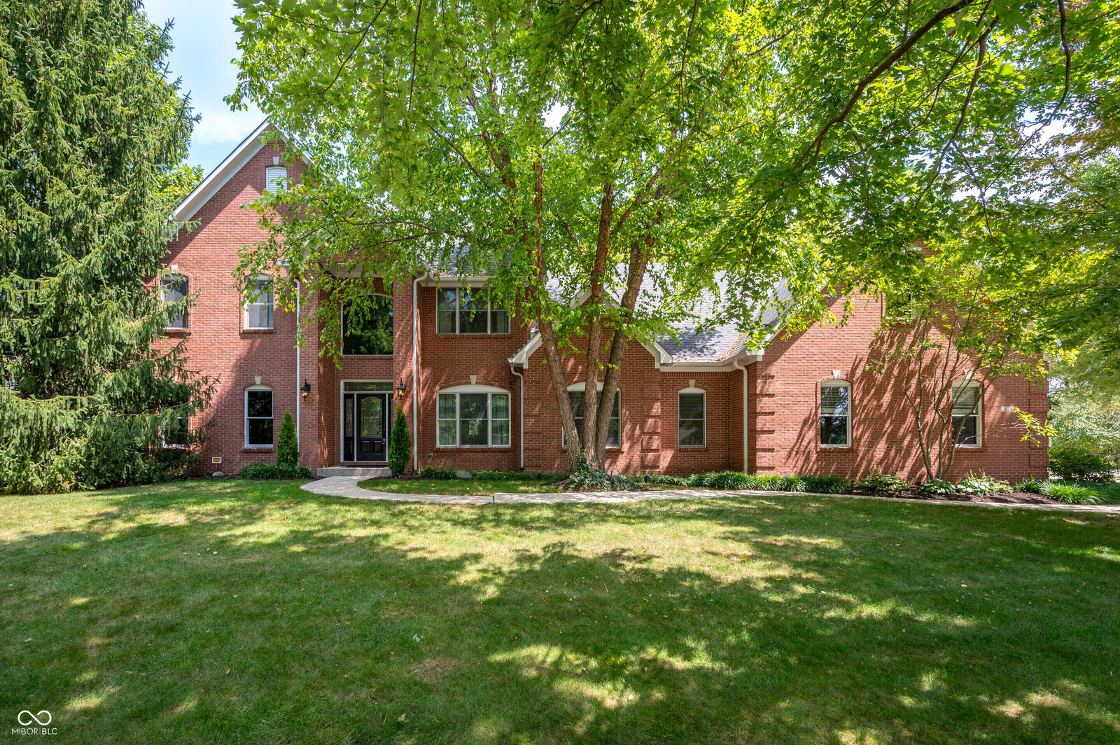 Property Photo:  5281 Oakbrook Drive  IN 46168 