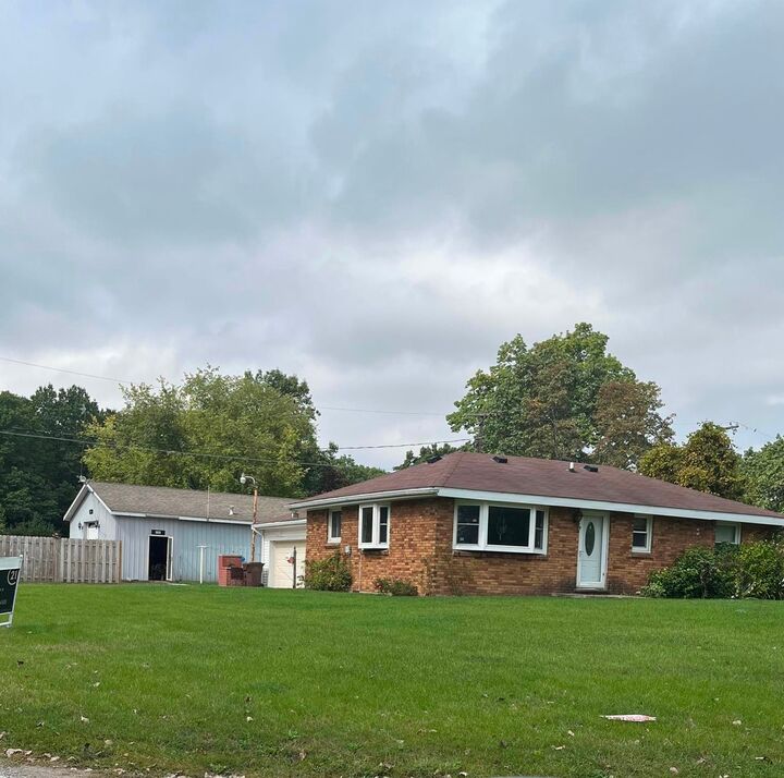 Property Photo:  2134 Mara Drive  MI 48631 