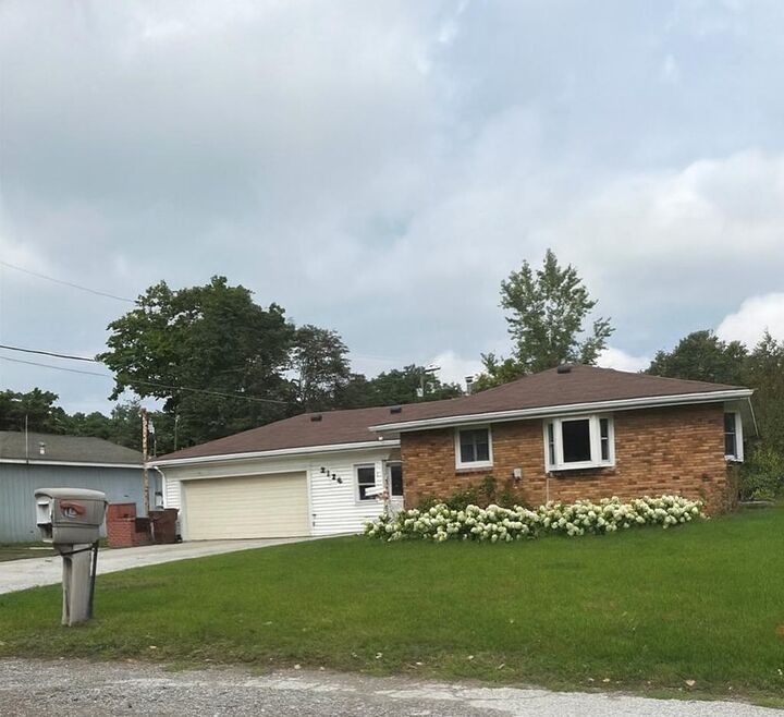 Property Photo:  2134 Mara Drive  MI 48631