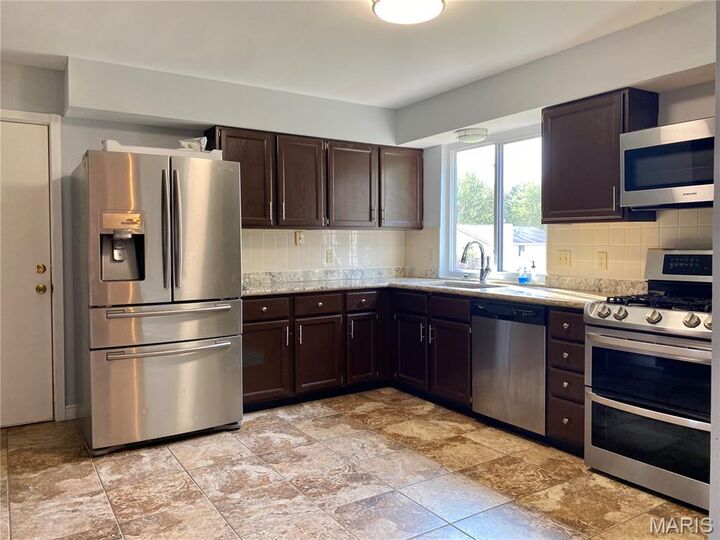Property Photo: 1762 Sun Drop Drive MO 63303