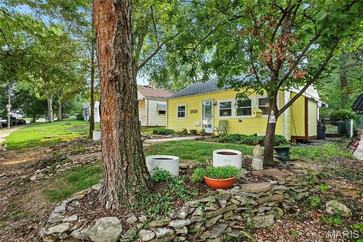 Property Photo:  1505 Kraft Street  MO 63139 