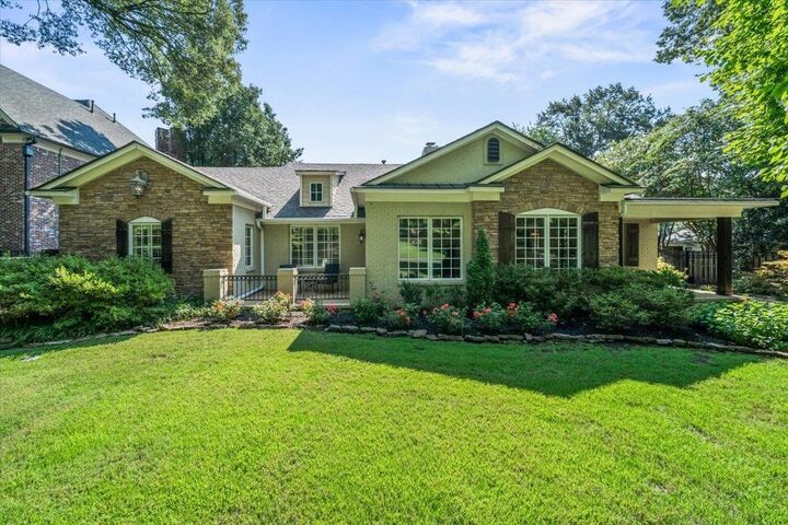 Property Photo: 250 St Andrews Fwy TN 38111