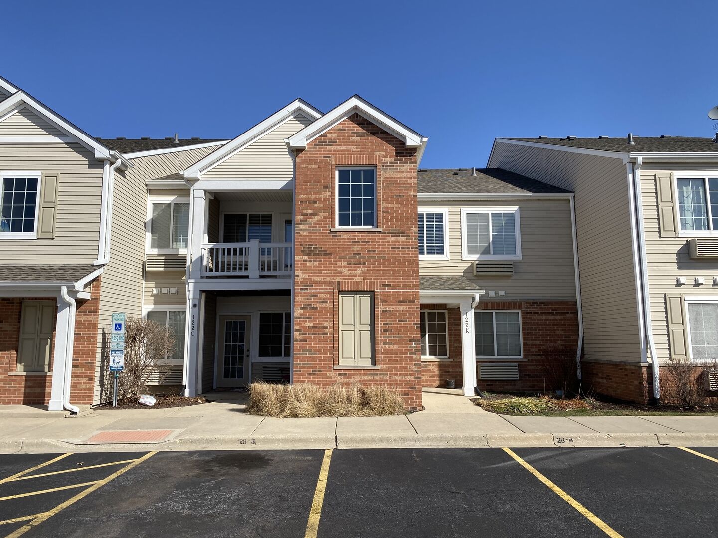 Property Photo:  122 Bertram Drive K  IL 60560 