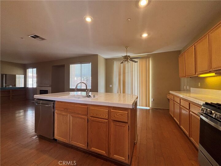 Property Photo: 30101 Centro Vista CA 92346