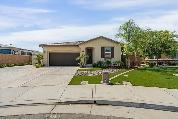 Property Photo:  29045 Botanical Circle  CA 92584 