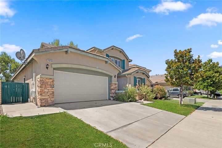 Property Photo:  29268 Meandering Circle  CA 92584 