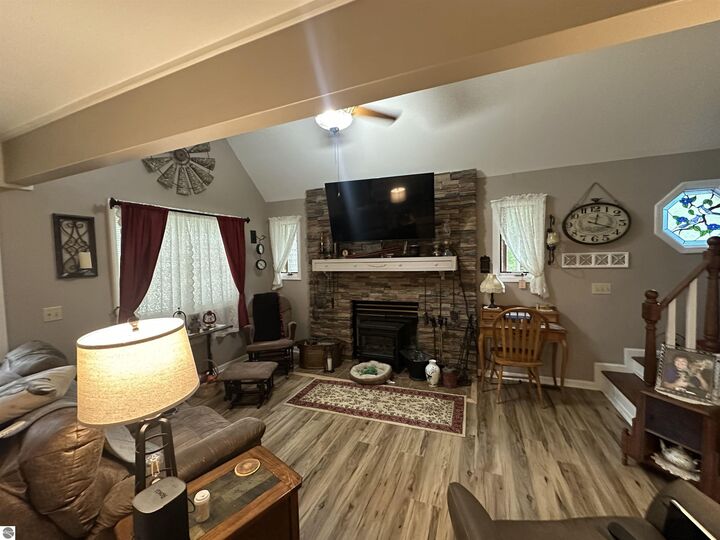 Property Photo:  6275 Woodridge Drive  MI 48632 